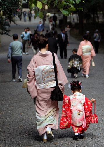 мама с дочкой япония